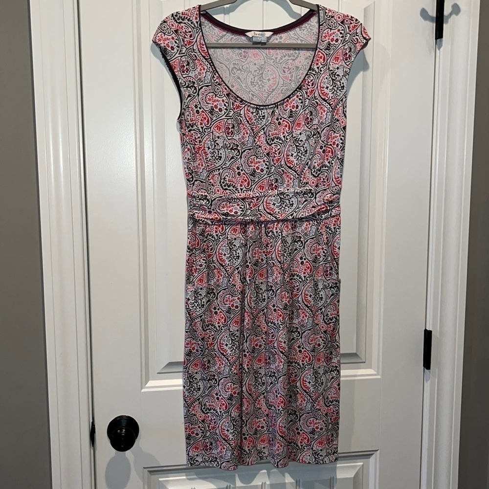 SOFT cute floral paisley Boden cap sleeve knee length casual knit dress size 6